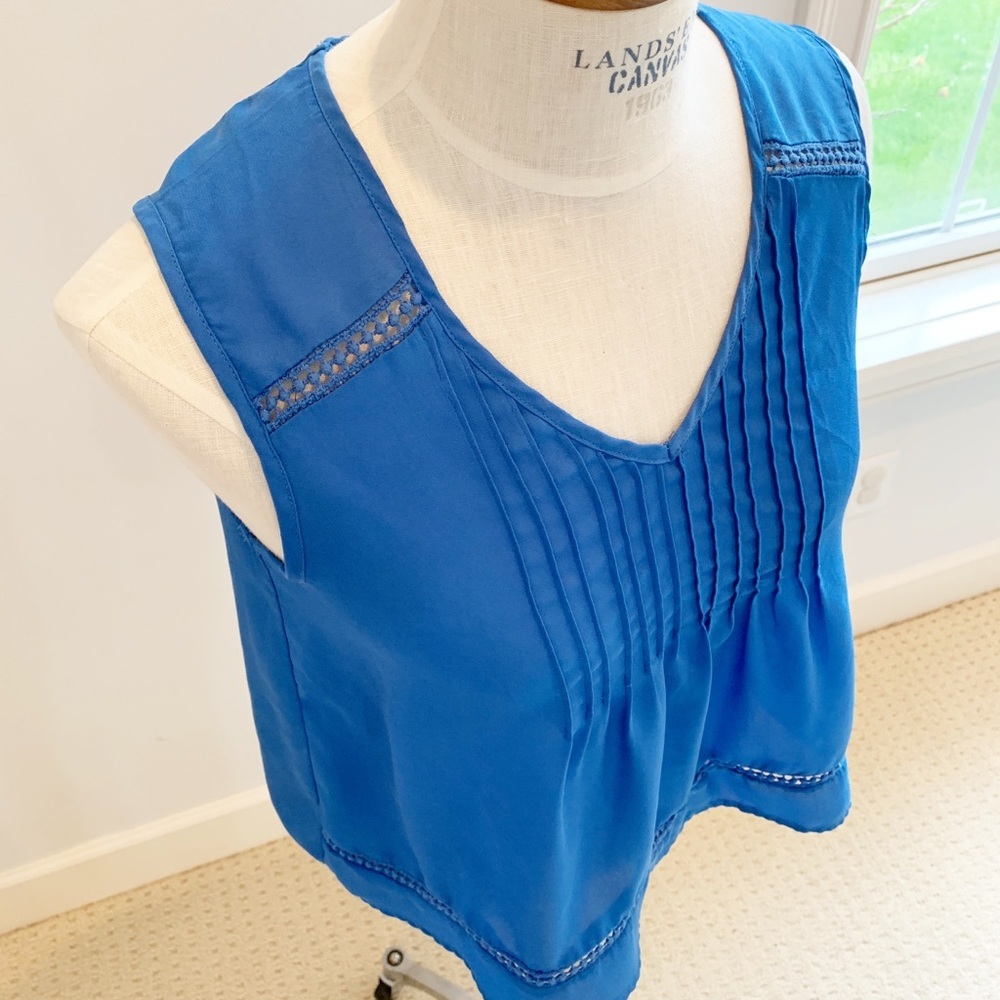 Elodie sheer blue v-neck top Medium - Picture 2 of 6